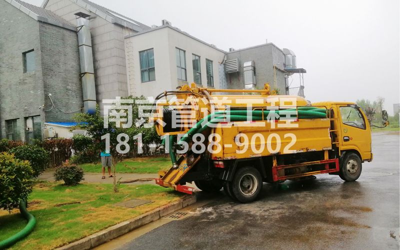 246丁家桥小区化粪池清理