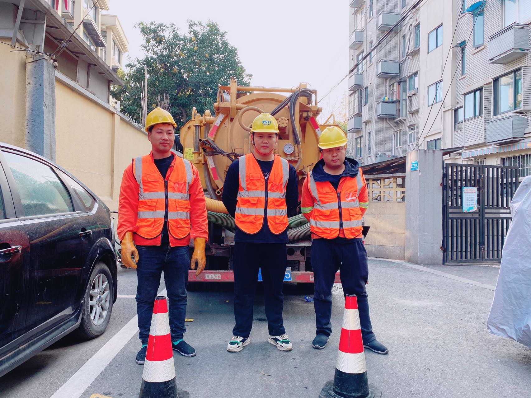 丁家桥南京某小区管道清淤检测施工